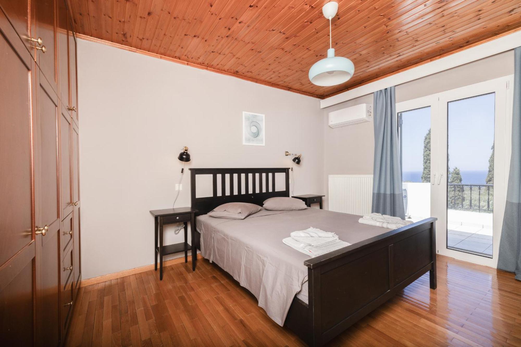 Sea View Maisonette *